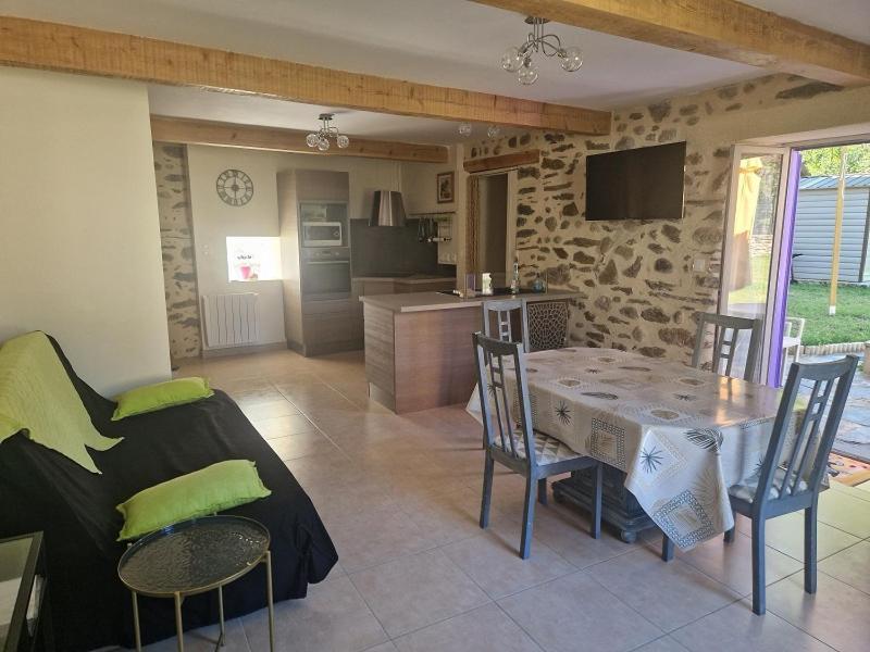 La Glycine Villa Sinsat Bagian luar foto